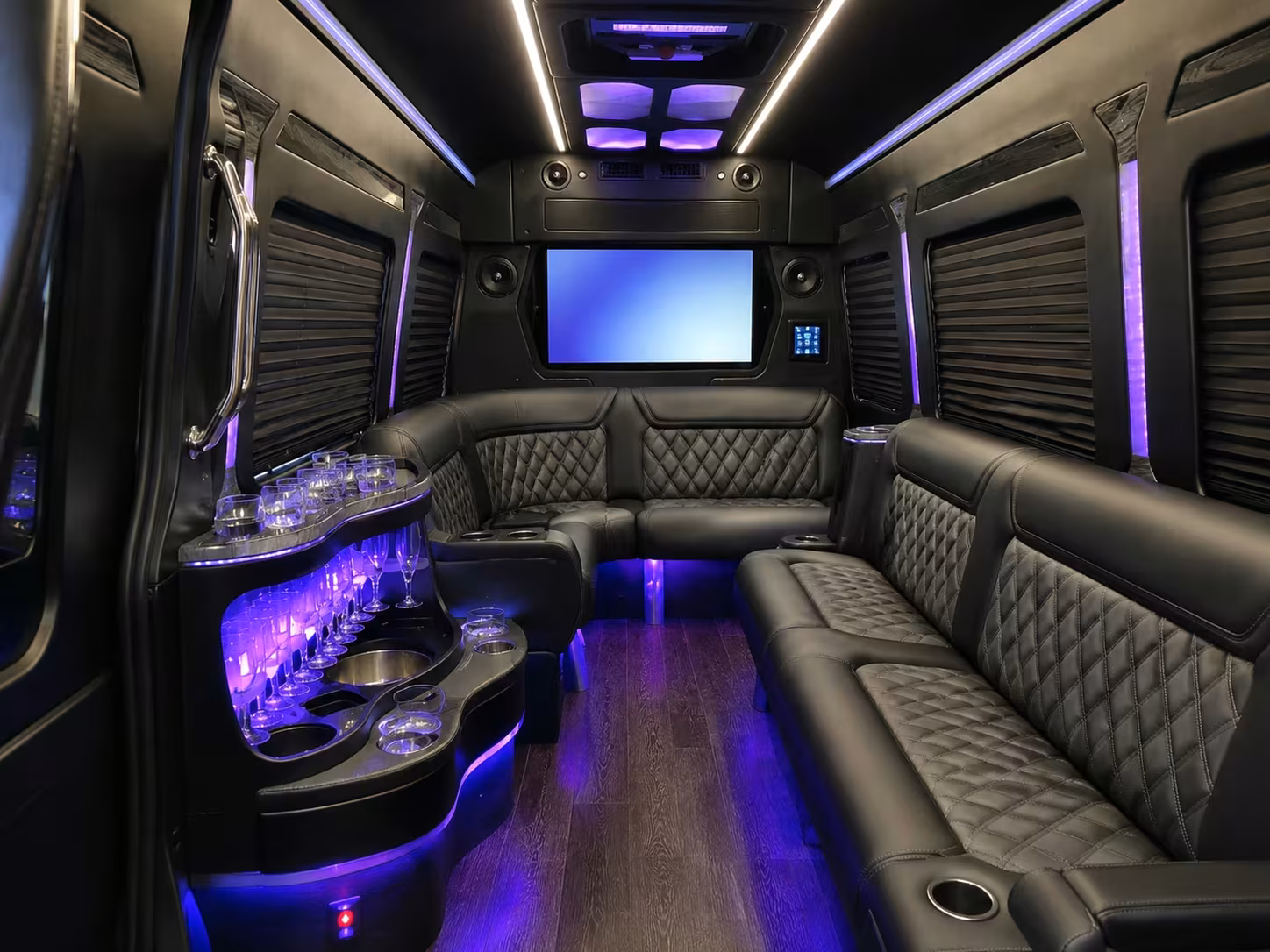 bus rental options for louisville trips