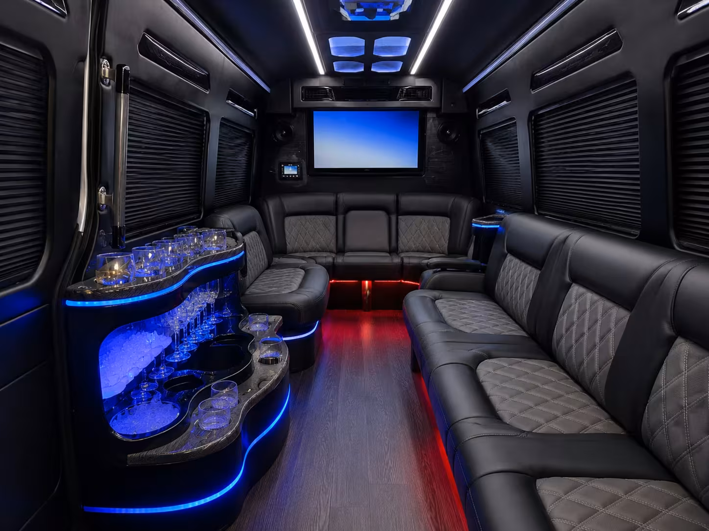 corporate airport shuttle buses in louisville