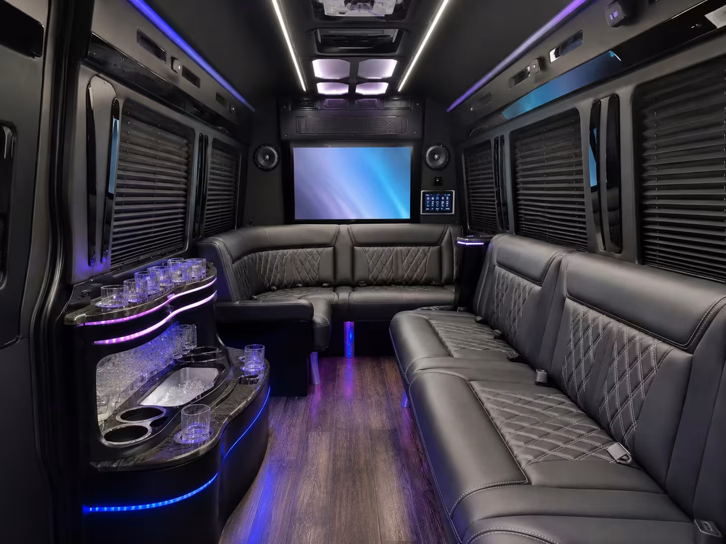 get a free quote on a louisville airport shuttle bus