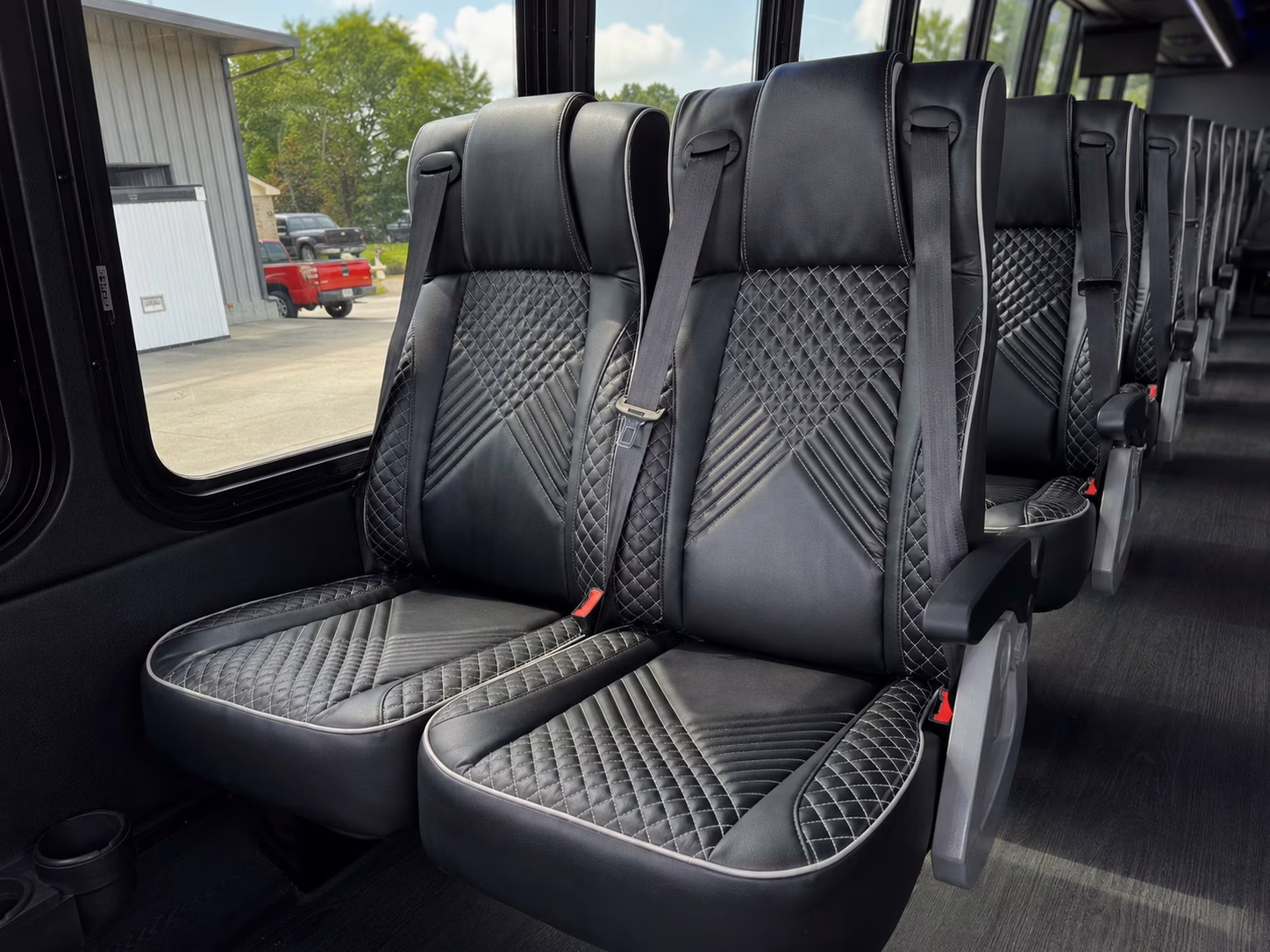 louisville charter bus rentals for conventions and corporate events