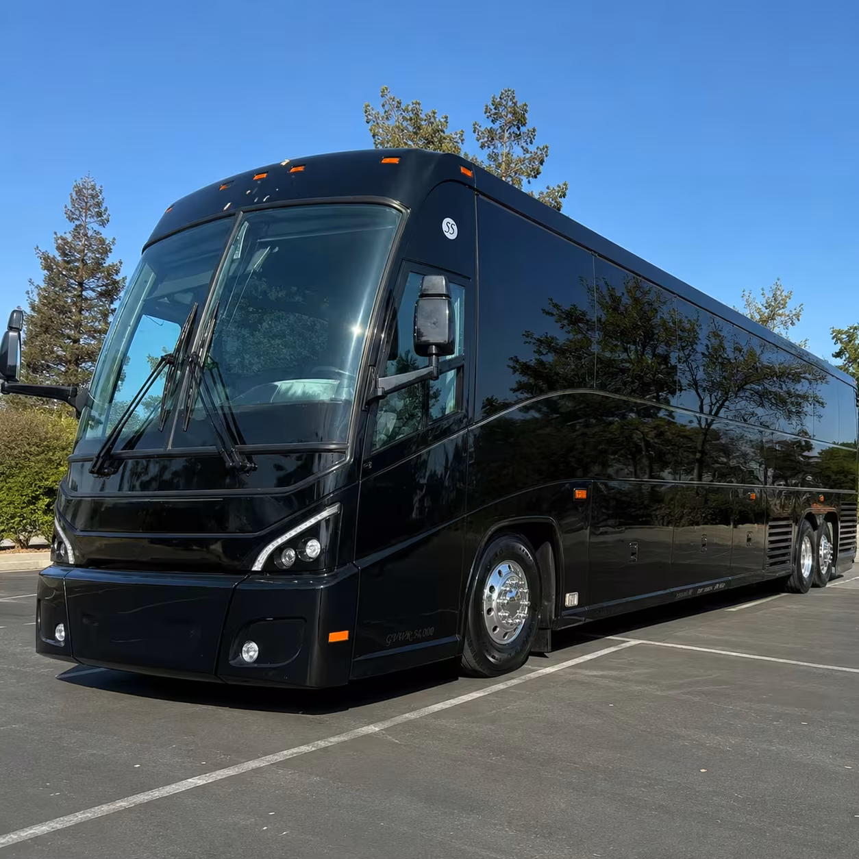 louisville church shuttle buses to sdf and long distance trips