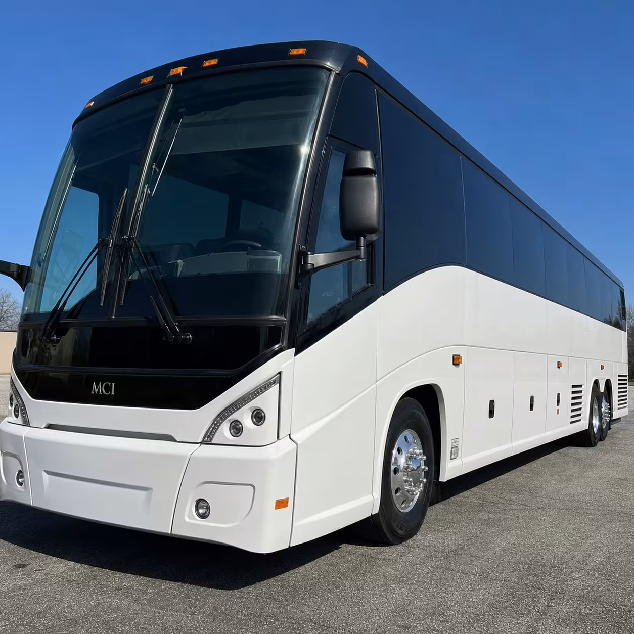 louisville daily commuter shuttle buses for large employers