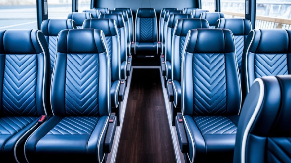 louisville 15 passenger minibus inside